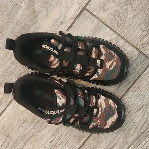 Boys/Toddler 10.5 Wide - New balance Sneakers!! Never worn!!